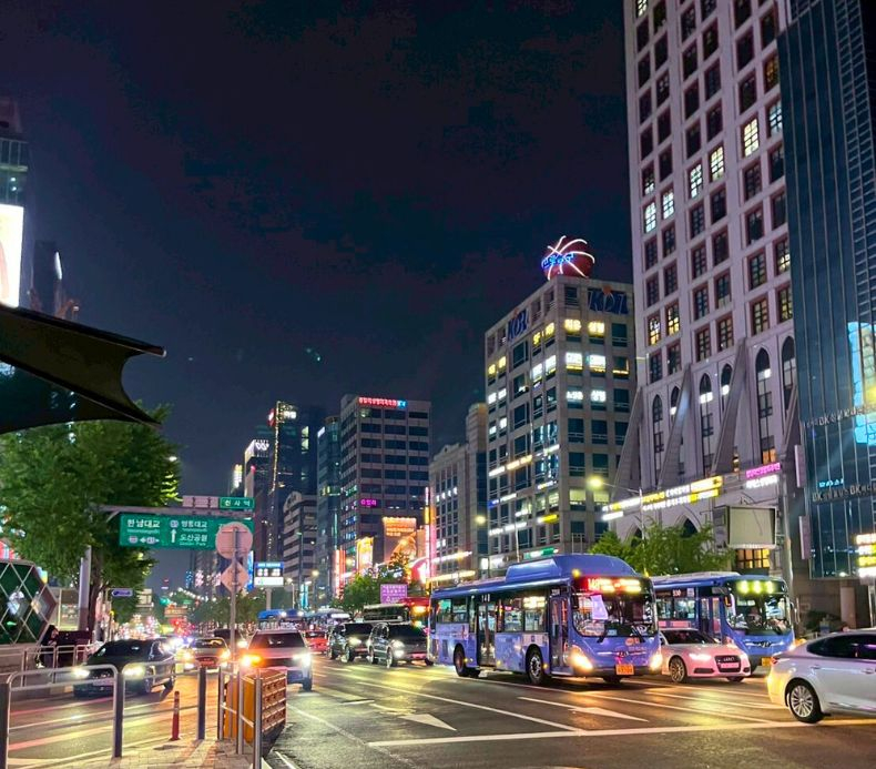 ネオンに惹かれる理由💭