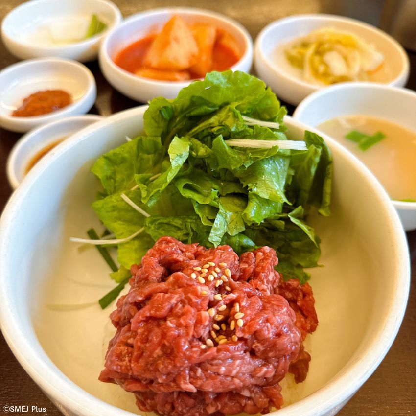 狎鴎亭（アックジョン）のヤンヤンチプに再訪！もう一つの名物料理・ユッケビビンパを狙う