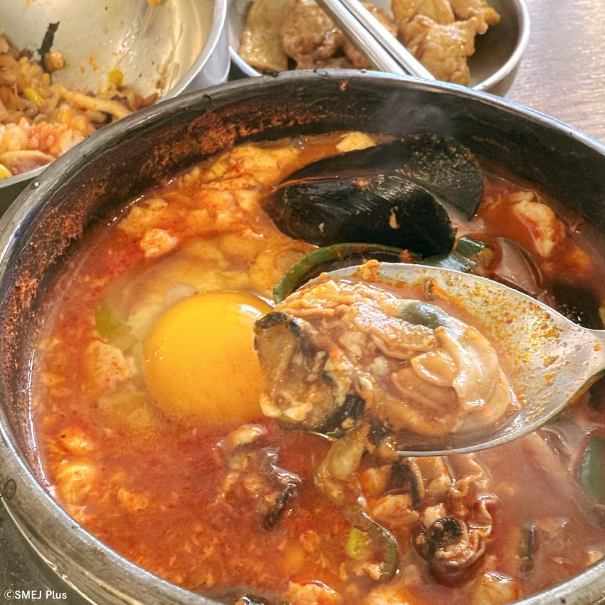 牡蠣、幸せな味わいです