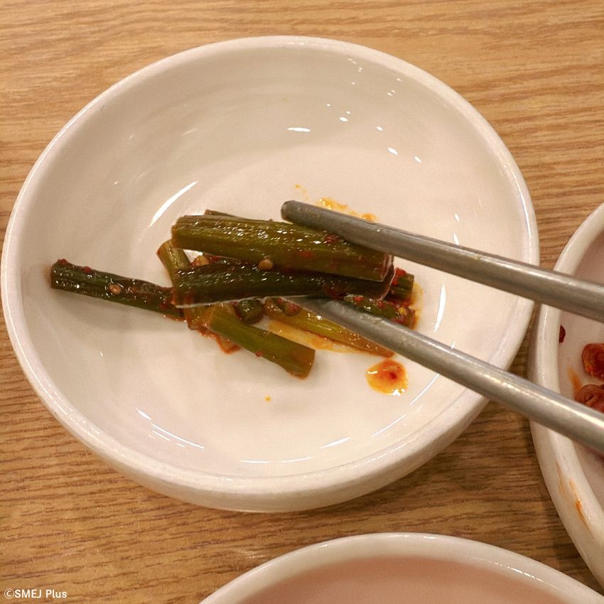 ニンニクの茎