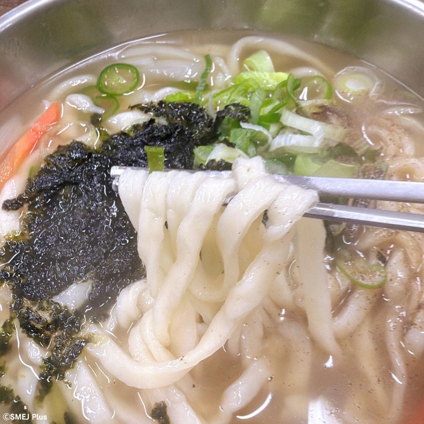 麺には重みもあります
