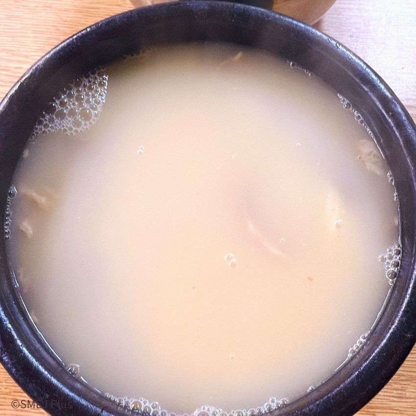 スープの量がすごい…