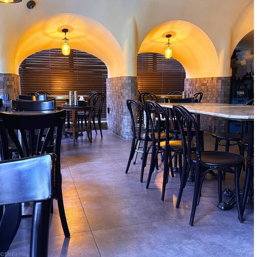 狎鴎亭（アックジョン）ロデオの隠れ人気店、名物はチョッパルとカルグクス！