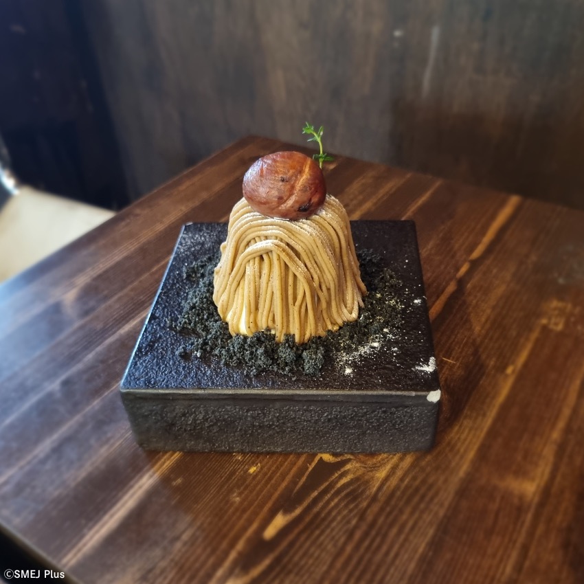 益善洞(イクソンドン)の韓屋カフェ「清水堂(チョンスダン)」のモンブラン