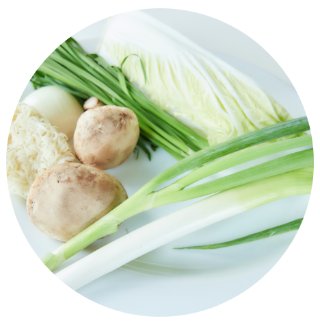 玉ねぎ、長ネギ、白きくらげ、
白菜、ニラ、じゃがいもの写真