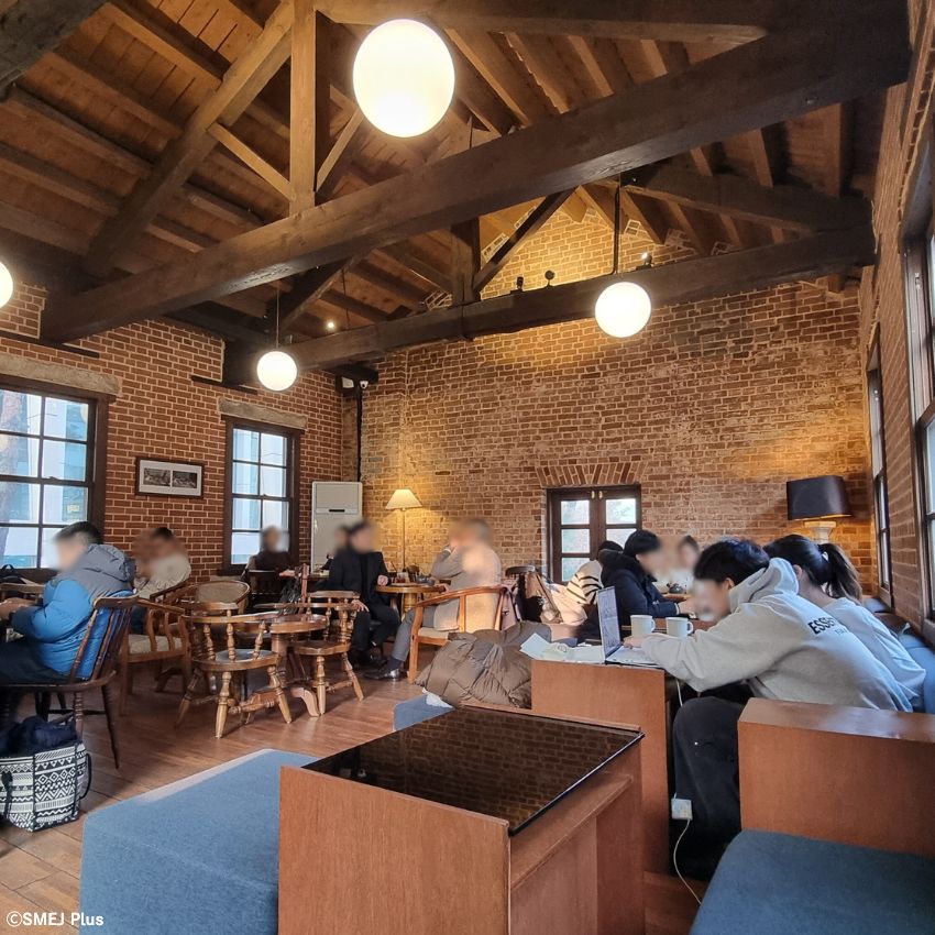 珈琲の島で、思い思いの時間を過ごす