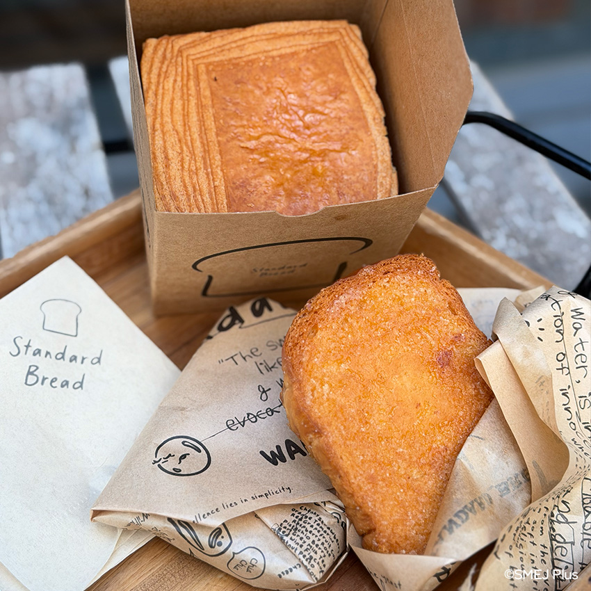 持ち運びしやすいBOX入り